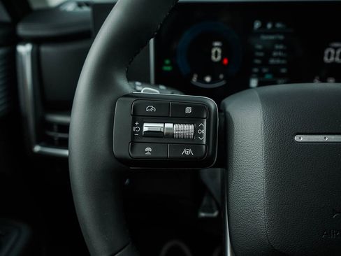 New 2026 Hyundai Santa Fe SE image 21