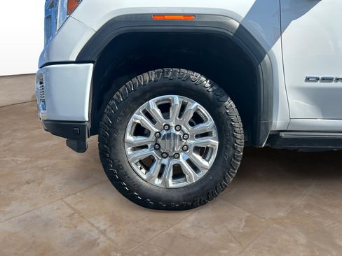 Used 2023 GMC Sierra 3500 Denali w/ Denali Ultimate Package image 30