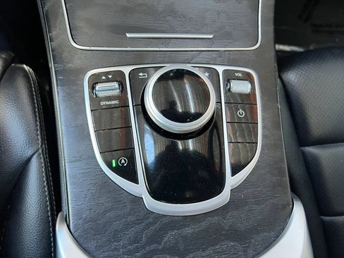 Used 2018 Mercedes-Benz C 300 Sedan image 23