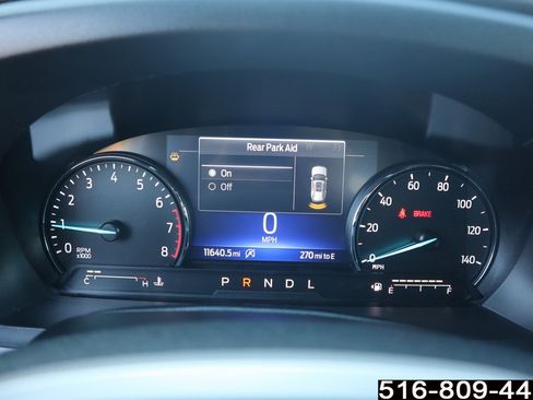 Used 2024 Ford Explorer XLT image 29