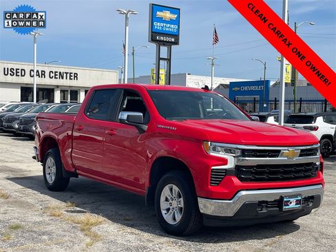 Used 2025 Chevrolet Silverado 1500 LT image 1