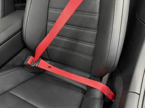 Certified 2025 Porsche 911 Carrera S image 32