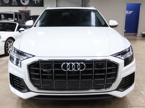 Used 2023 Audi Q8 Premium w/ Convenience Package image 7