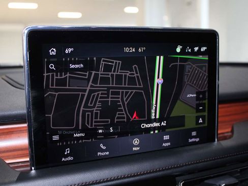 Used 2024 Lincoln Aviator Reserve w/ Equipment Group 201A image 18