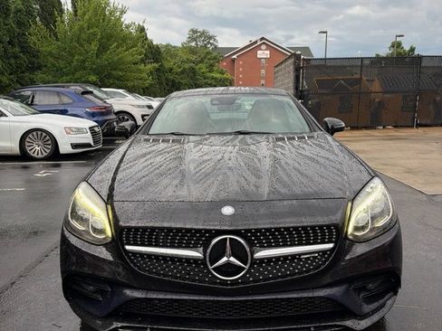 Used 2017 Mercedes-Benz SLC 43 AMG image 2