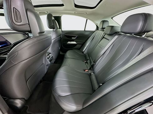 Used 2025 Mercedes-Benz E 350 Sedan image 26