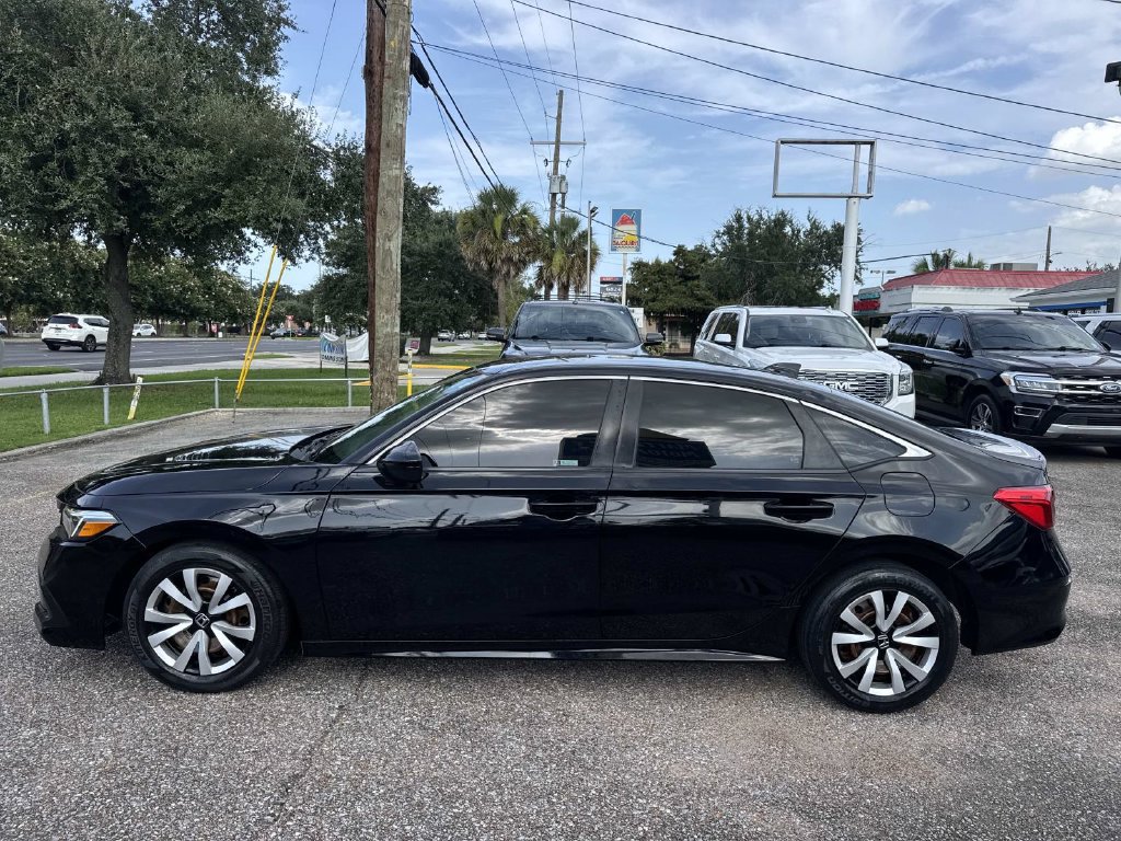 Used 2022 Honda Civic LX image 4