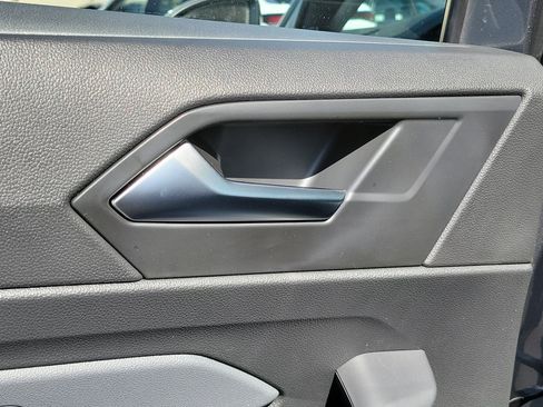 New 2026 Volkswagen Jetta SE FWD image 16
