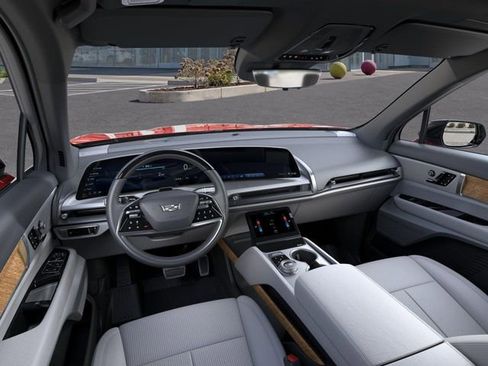New 2026 Cadillac Vistiq Luxury w/ LPO, Floor Liner Package AWD/4WD image 15