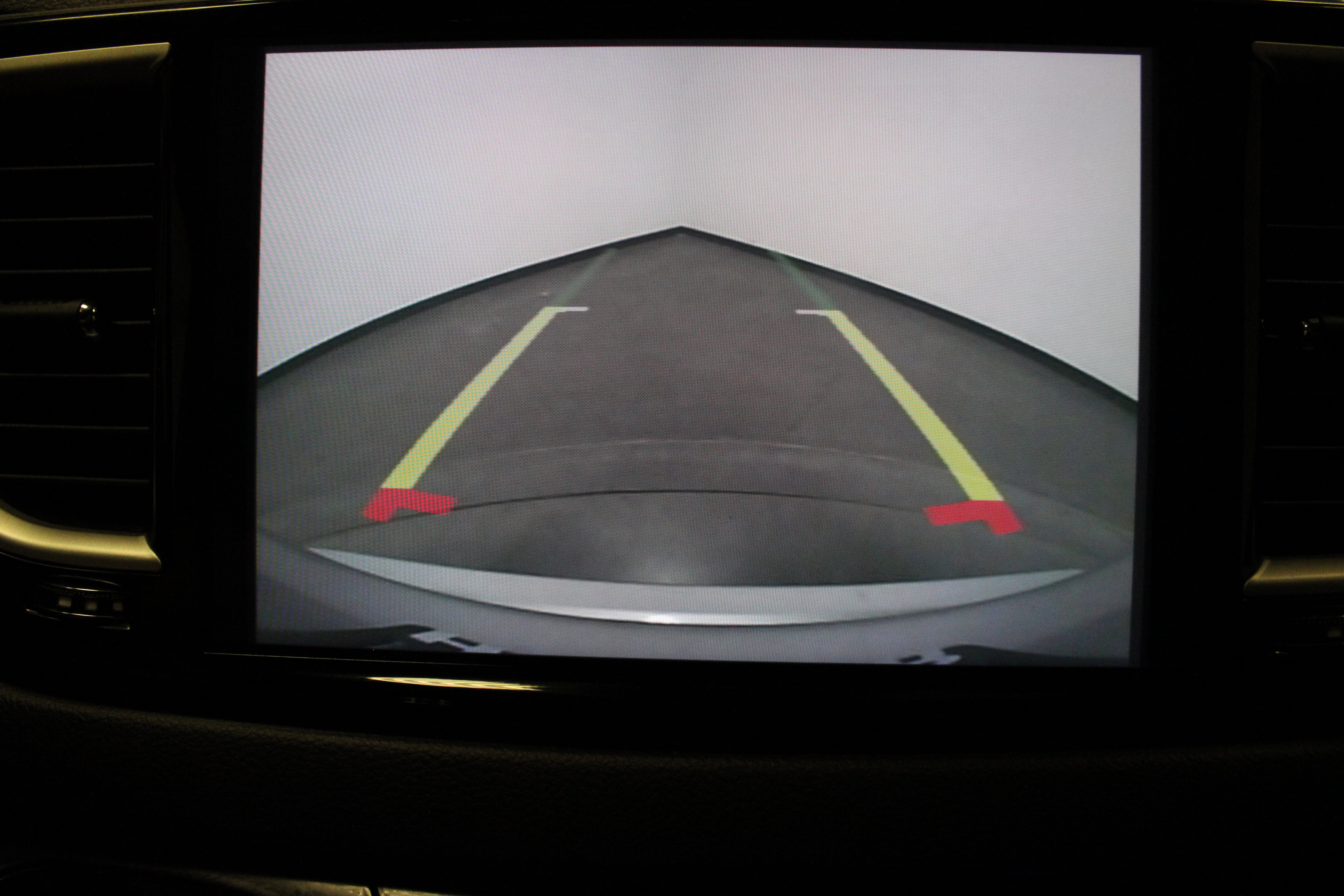 Used 2024 Chrysler Pacifica Touring-L FWD image 34