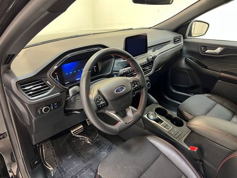 Used 2024 Ford Escape ST-Line image 16