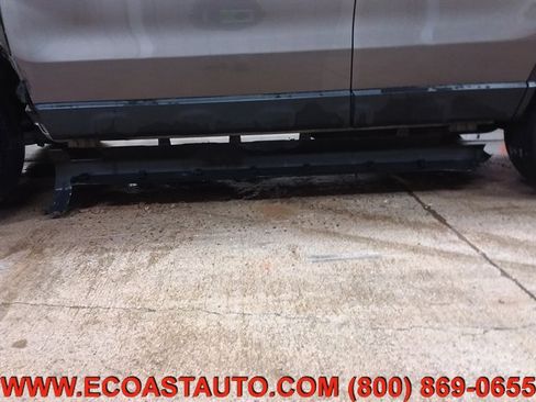 Used 2010 Honda CR-V LX image 19