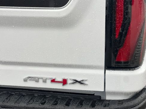 New 2026 GMC Sierra 2500 AT4X w/ AT4X AEV Edition image 20