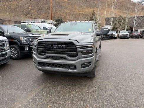 New 2026 RAM 2500 Laramie w/ Night Edition AWD/4WD image 3