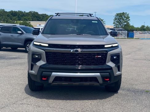 New 2026 Chevrolet Traverse Z71 w/ Enhanced Driving Package AWD/4WD image 4