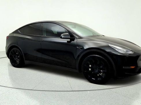 Used 2020 Tesla Model Y Long Range AWD/4WD image 3