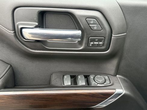 Used 2019 GMC Sierra 1500 SLT w/ SLT Convenience Package image 15