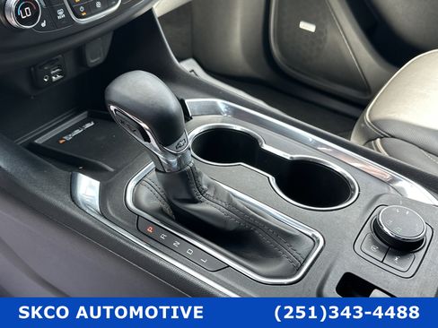 Used 2023 Chevrolet Traverse Premier w/ LPO, Cargo Package image 22