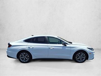 Used 2023 Hyundai Sonata SEL FWD video 4