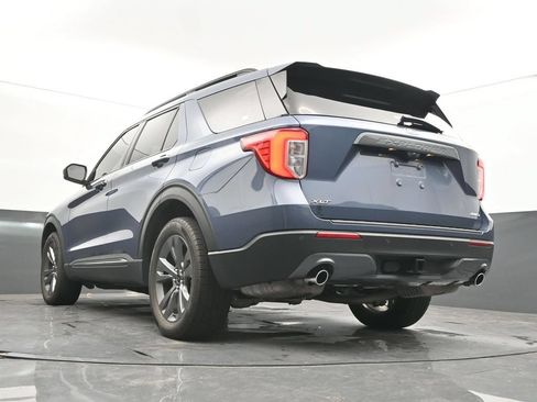 Used 2021 Ford Explorer XLT w/ Equipment Group 202A AWD/4WD image 41