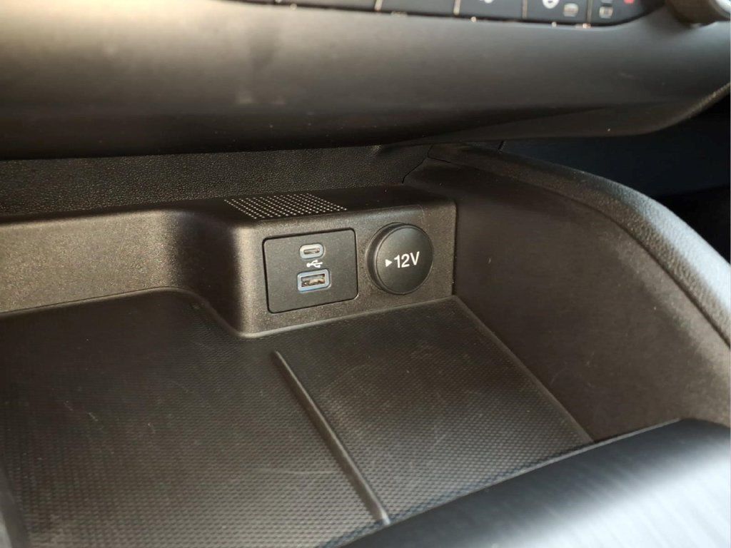 Used 2023 Ford Escape Active AWD/4WD image 16