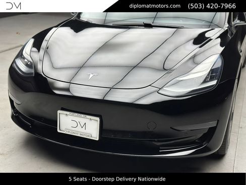 Used 2018 Tesla Model 3 Long Range image 14