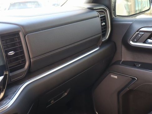 Used 2023 Chevrolet Silverado 1500 LTZ w/ LTZ Convenience Package II image 31