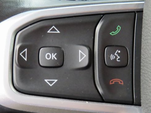 Used 2022 RAM 1500 Big Horn AWD/4WD image 45