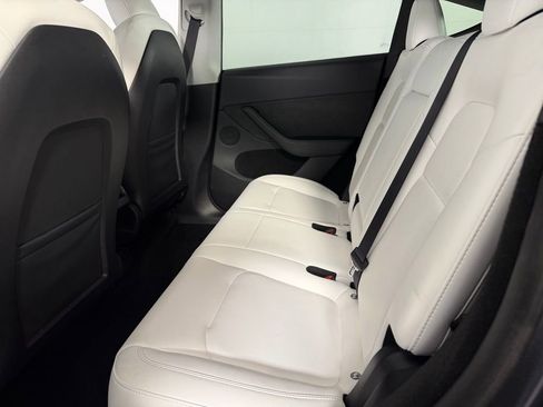 Used 2024 Tesla Model Y Long Range image 25