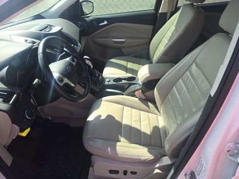 Used 2015 Ford Escape Titanium FWD image 5