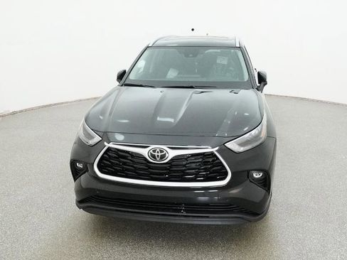 New 2026 Toyota Highlander XLE image 46