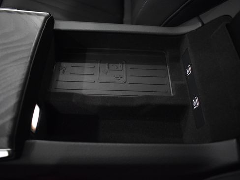 New 2025 Audi A6 Premium image 25