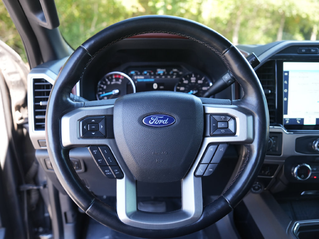 Used 2022 Ford F350 Platinum w/ Tremor Off-Road Package AWD/4WD image 13