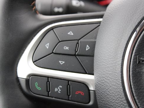 Used 2019 Jeep Compass Latitude w/ Popular Equipment Group image 14