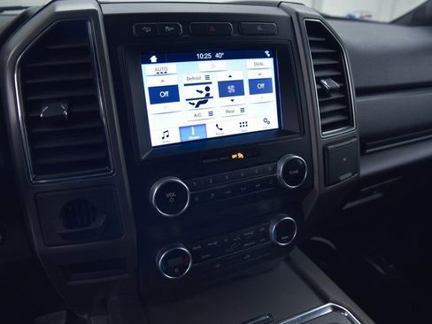 Used 2019 Ford Expedition XLT w/ Equipment Group 201A image 23