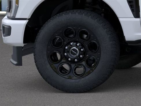New 2026 Ford F250 Lariat w/ Black Appearance Package AWD/4WD image 19