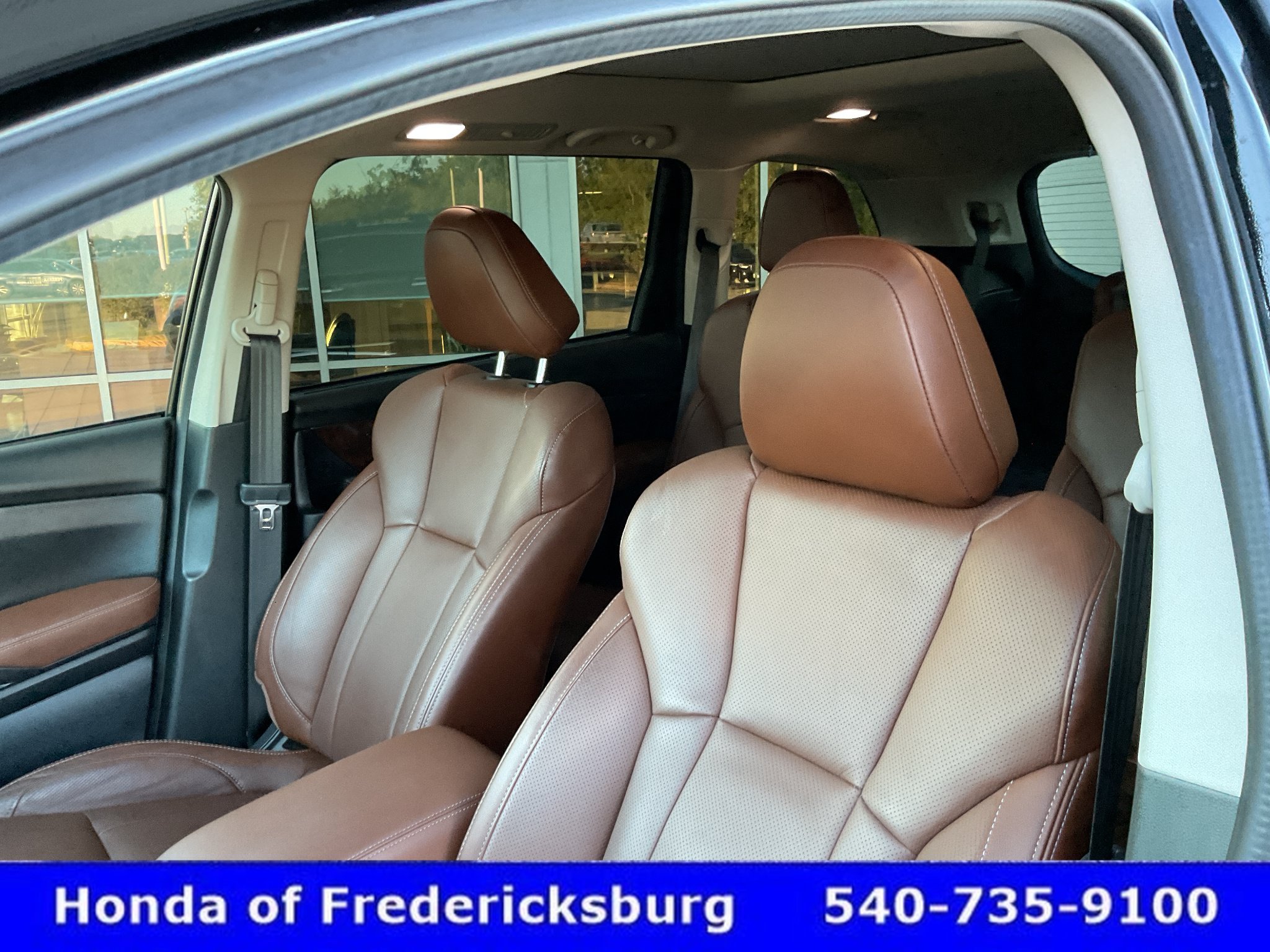 Used 2025 Subaru Ascent Touring AWD/4WD image 30