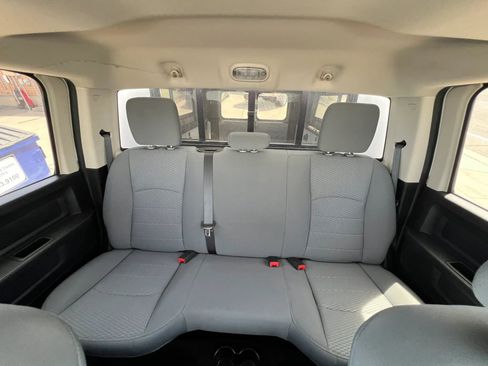 Used 2015 RAM 2500 Tradesman w/ Chrome Appearance Group AWD/4WD image 31