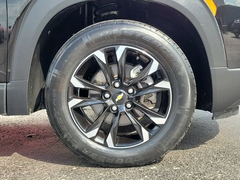 Used 2022 Chevrolet TrailBlazer LT AWD/4WD image 9
