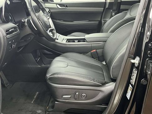 Used 2025 Hyundai Palisade SEL FWD image 15