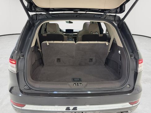 Used 2020 Lincoln Aviator Reserve w/ Equipment Group 202A AWD/4WD image 26