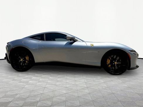 Used 2023 Ferrari Roma RWD image 5