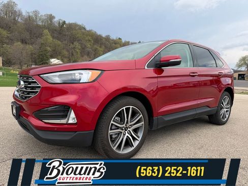 Used 2024 Ford Edge Titanium image 1