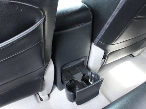 Used 2013 Nissan Rogue S w/ Special Edition Pkg FWD image 31