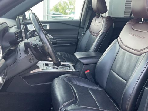 Used 2020 Ford Explorer Platinum w/ Premium Technology Package AWD/4WD image 9