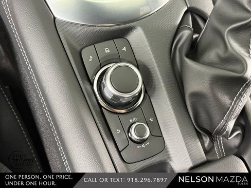 New 2026 MAZDA MX-5 Miata Club image 38