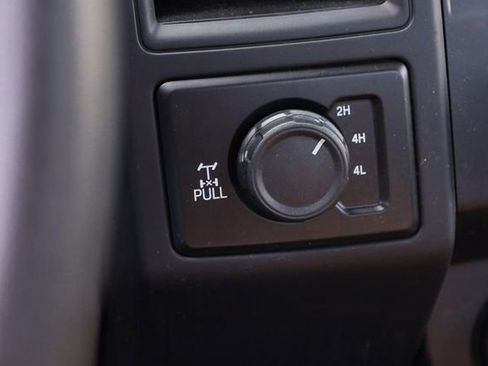 Used 2019 Ford F150 XL w/ Equipment Group 101A Mid AWD/4WD image 12