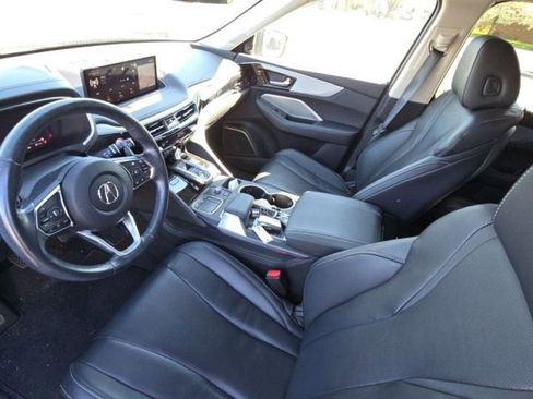 Used 2024 Acura MDX SH-AWD w/ Technology Package image 5