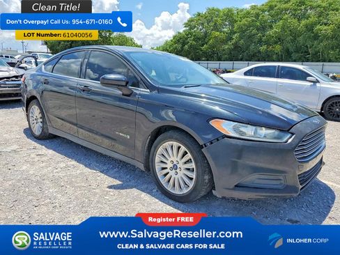 Used 2015 Ford Fusion S FWD image 5