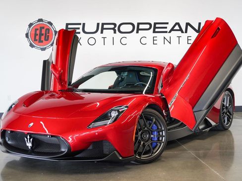 Used 2022 Maserati MC20 image 4